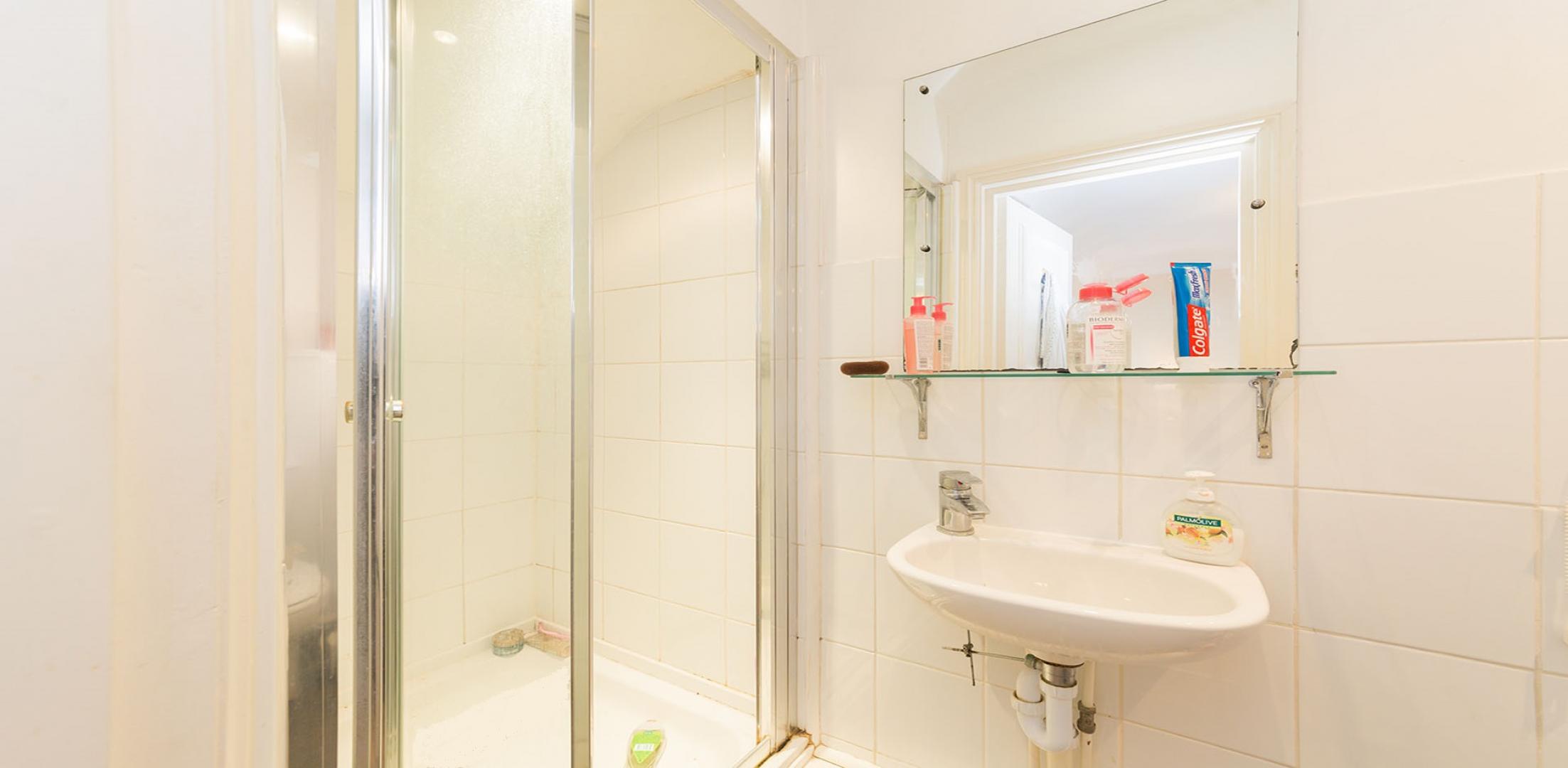 			2 Bedroom, 1 bath, 1 reception Flat			 St Gabriels Road, WILLESDEN GREEN